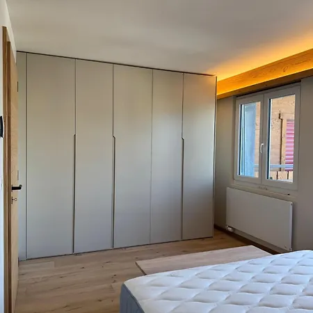 23 Apartment