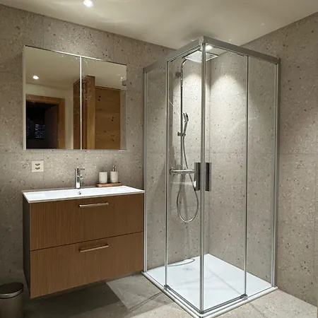 Apartment 23